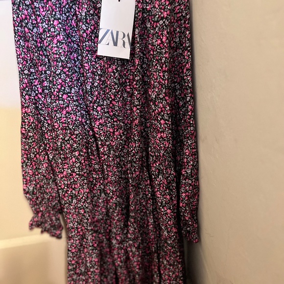 Zara Long Sleve Floral Dress - Picture 7 of 9